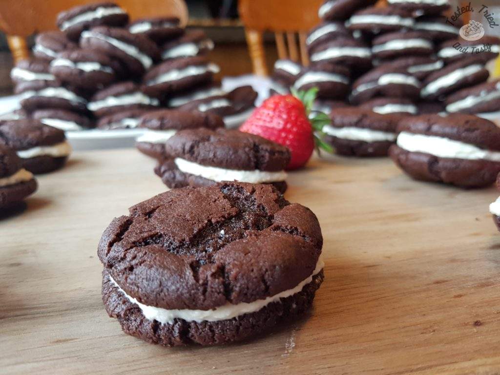 Homemade Oreo Cookies