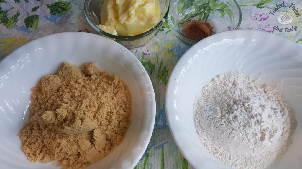 Ingredients for the streusel topping.