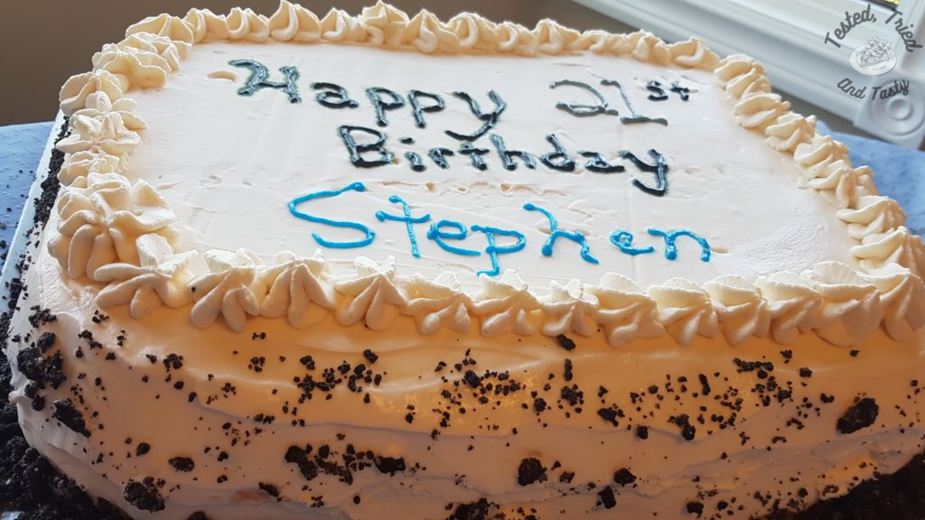 Finished ice cream cake.