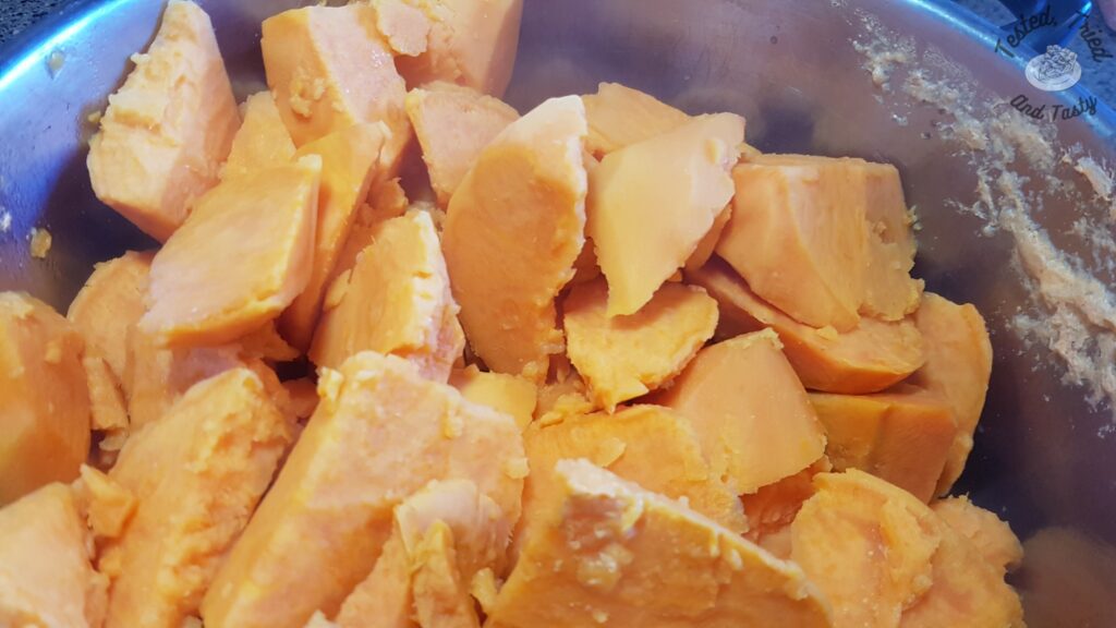 Cooked sweet potatoes.