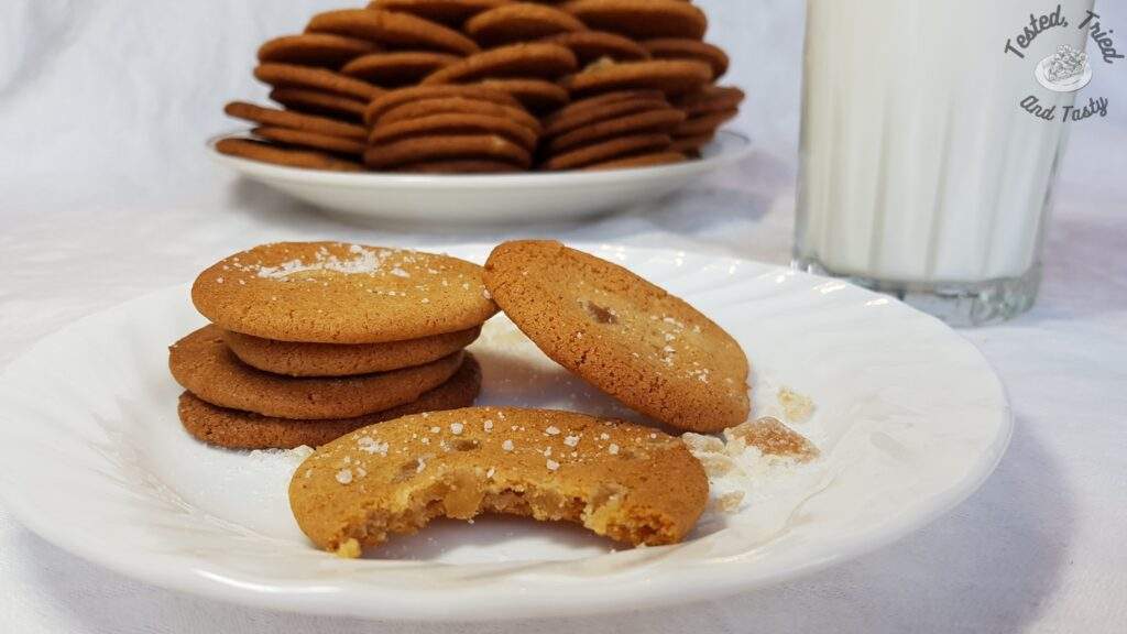 Serving suggestion for candied ginger icebox cookies.