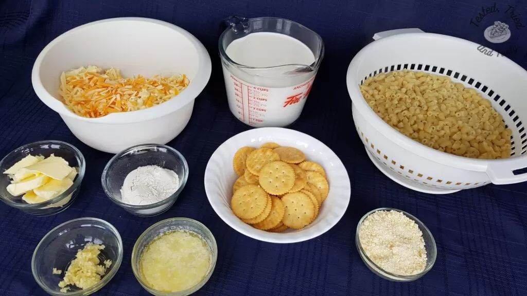 Ingredients for Creamy Baked Mac and cheese.