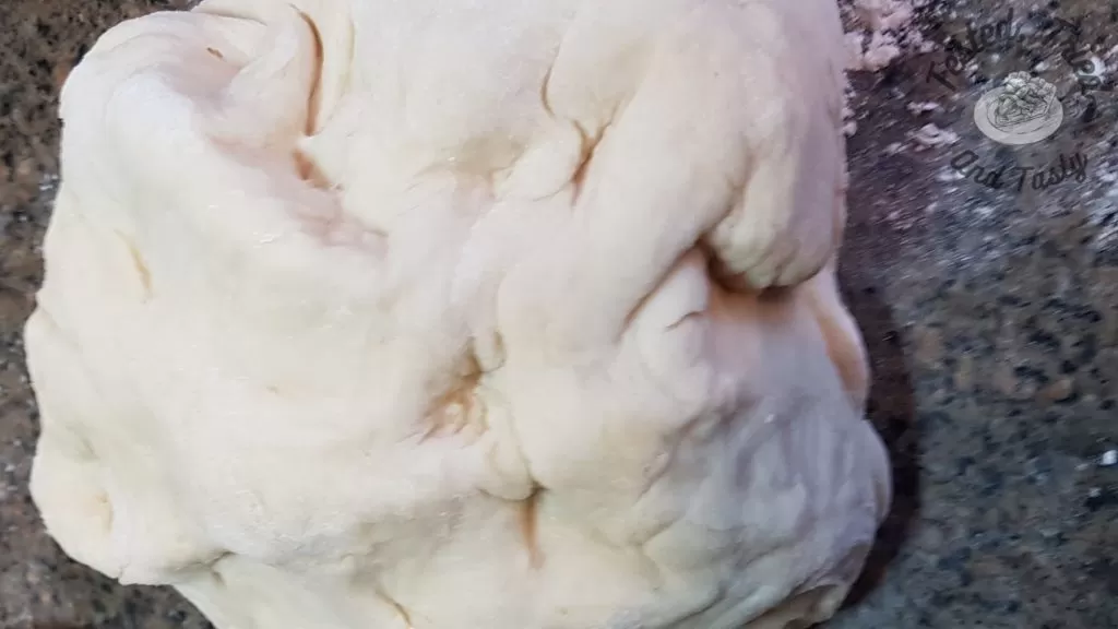 dough for garlic cheese buns