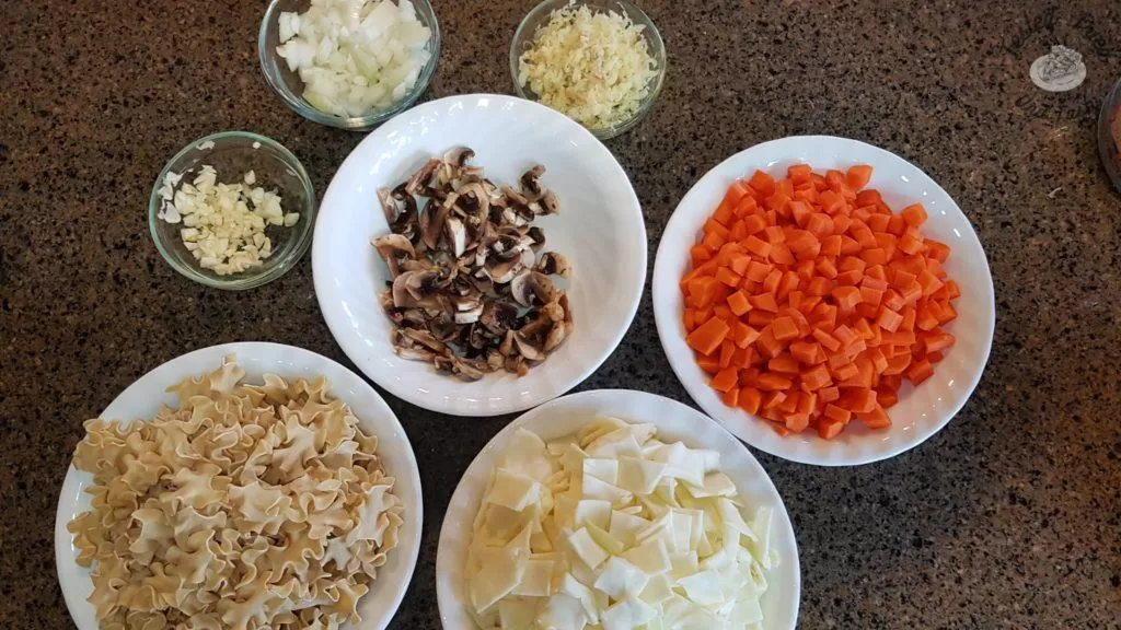 ingredients for instant pot chicken noodle soup