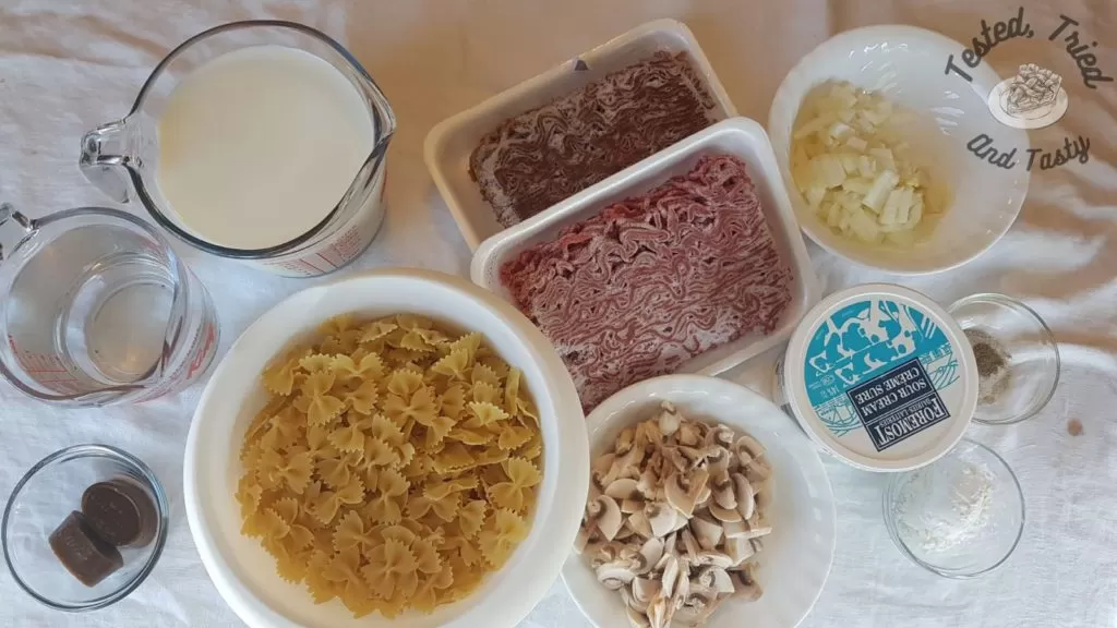 Ingredients for hamburger helper stroganoff.