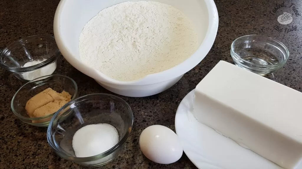 Ingredients for pie crust recipe.