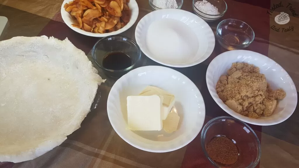 Ingredients for Caramel Apple Pie.