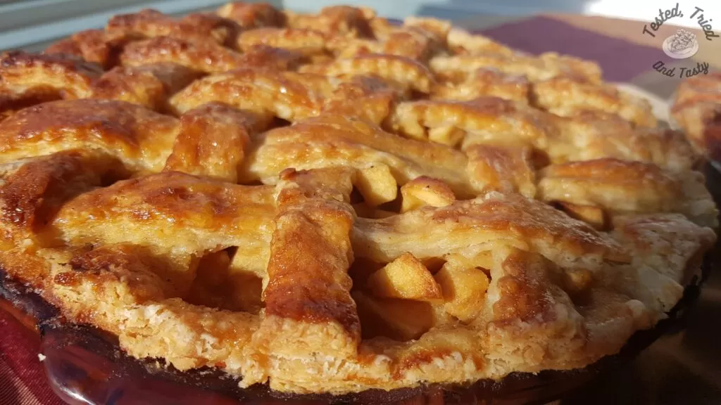 Caramel apple pie.