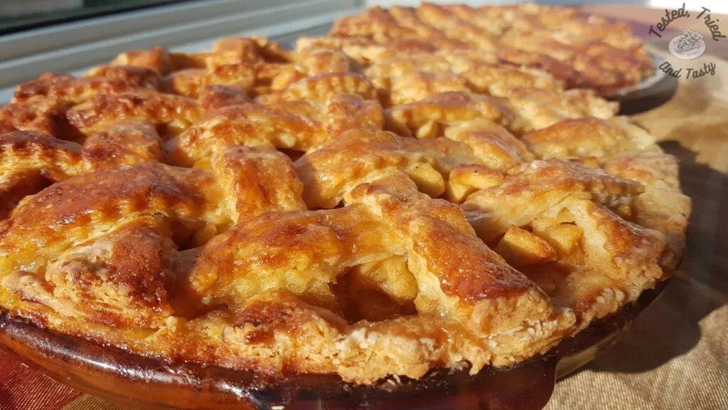 Caramel apple pie.