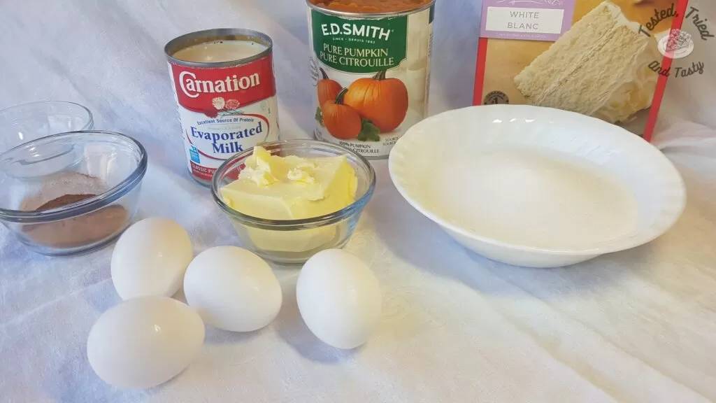 Ingredients for pumpkin dessert.