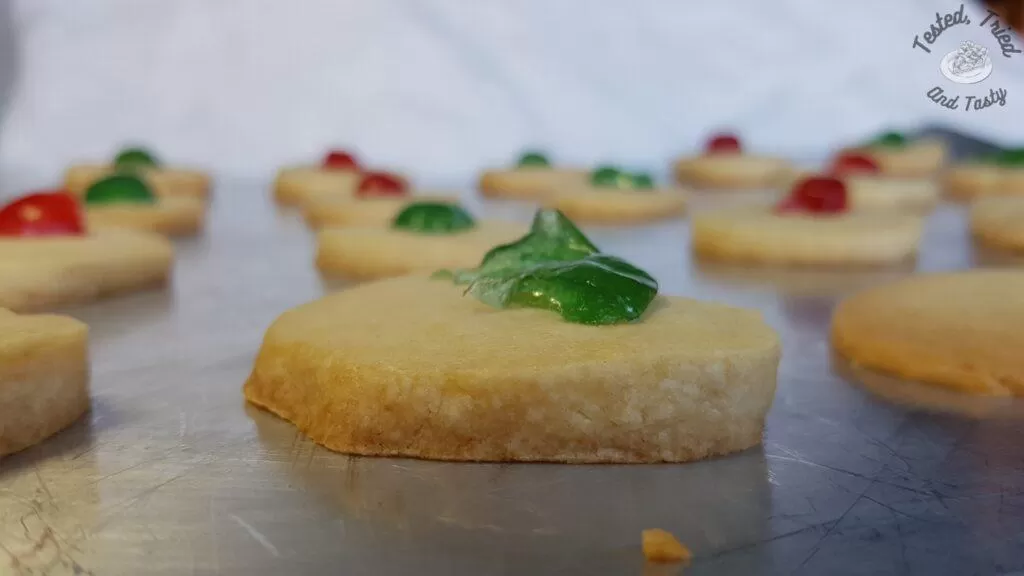 Close up of shortbread cookies on a baking sheet.