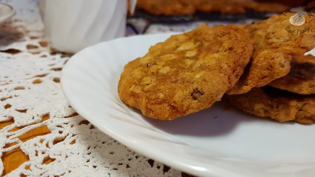 Thin and chewy raisin oatmeal cookies ready to eat!