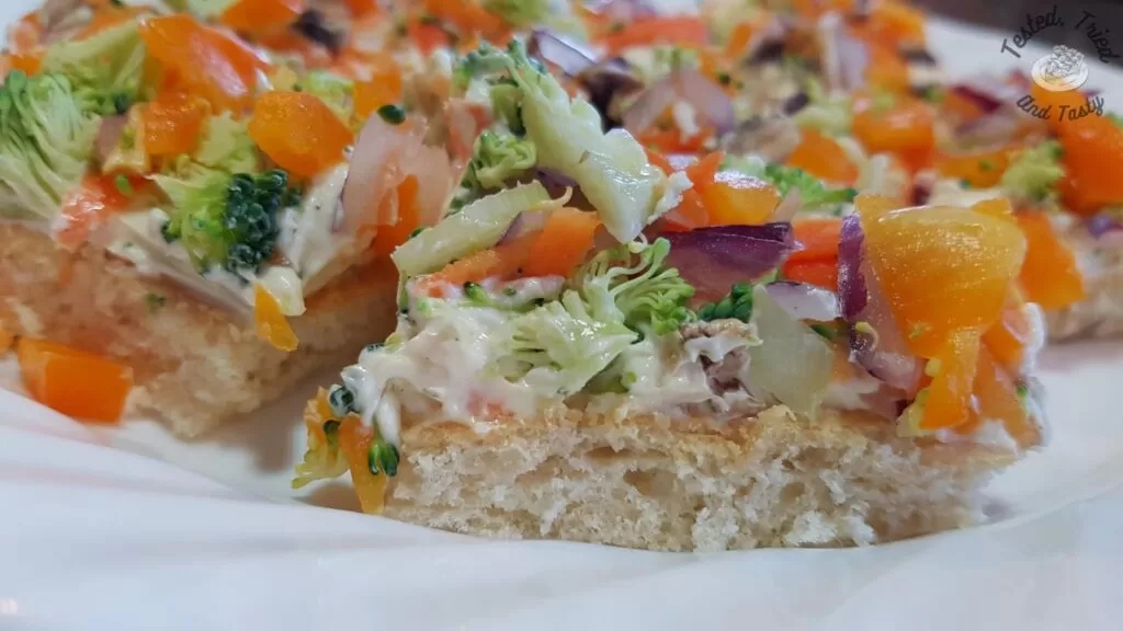 Veggie pizza appetizer finished.