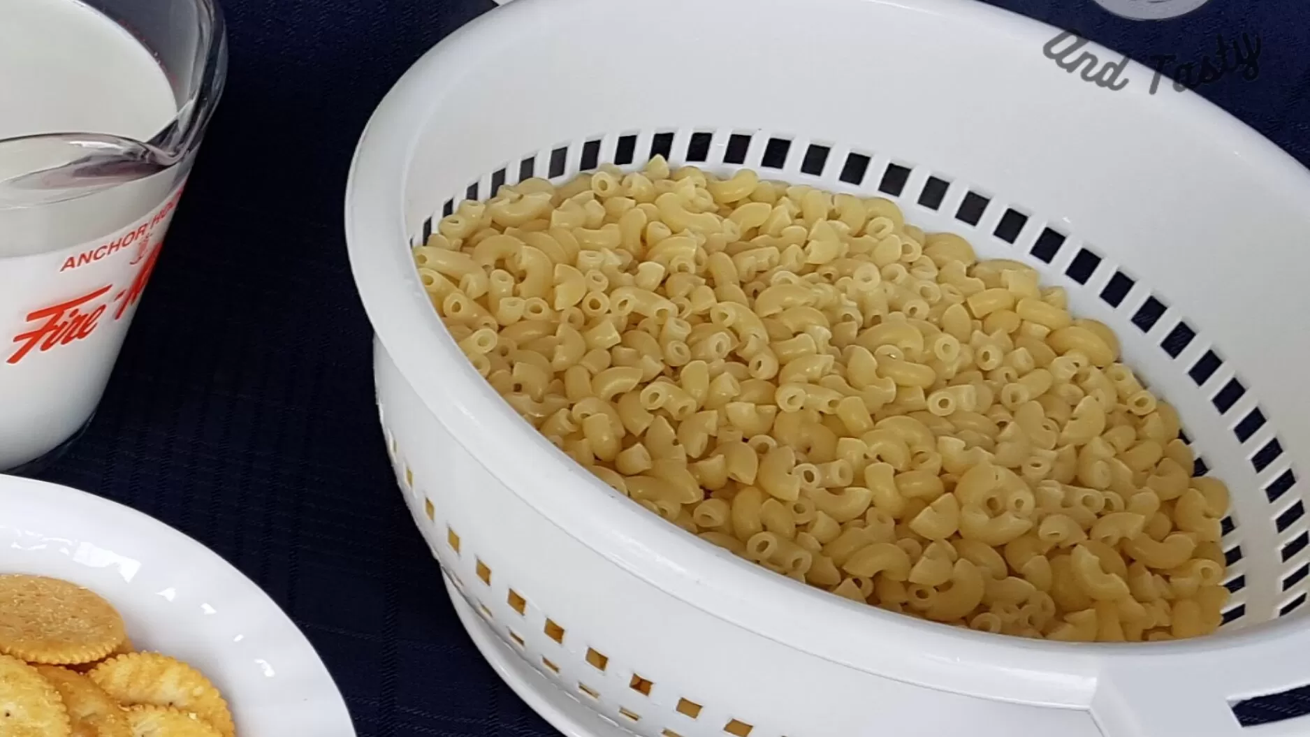 Ingredients for Creamy Baked Mac and cheese.